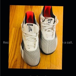 RARE FIND! 👟 Reebok Nano X White, Fluid Blue, Vivid Orange (Women’s 9.5/Mens 8)